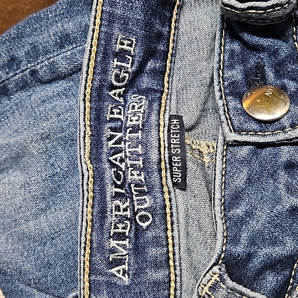 GUC American Eagle High Rise Distressed Jeggings - Picture 4 of 5